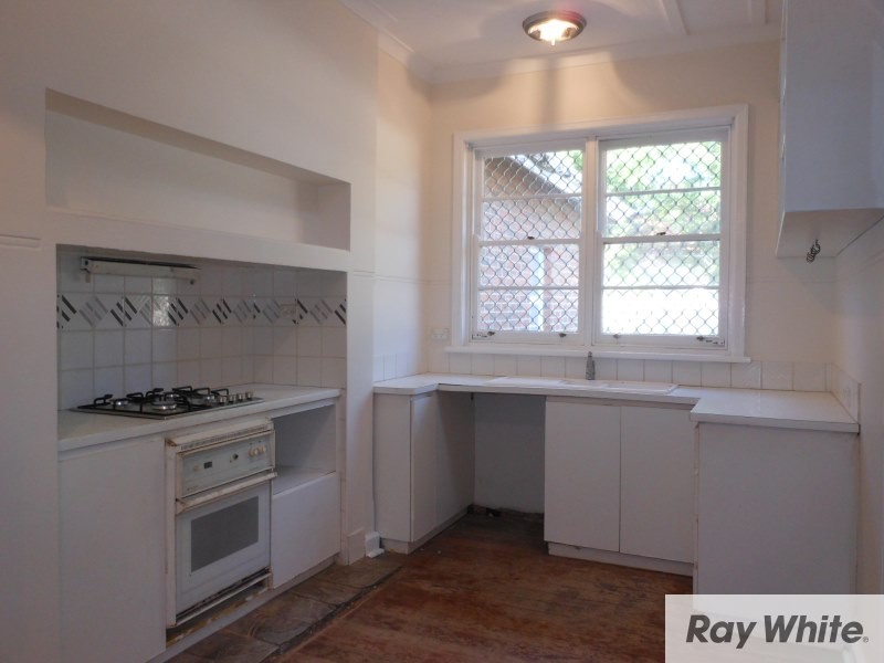 91 Manning Road, Manning, WA 6152
