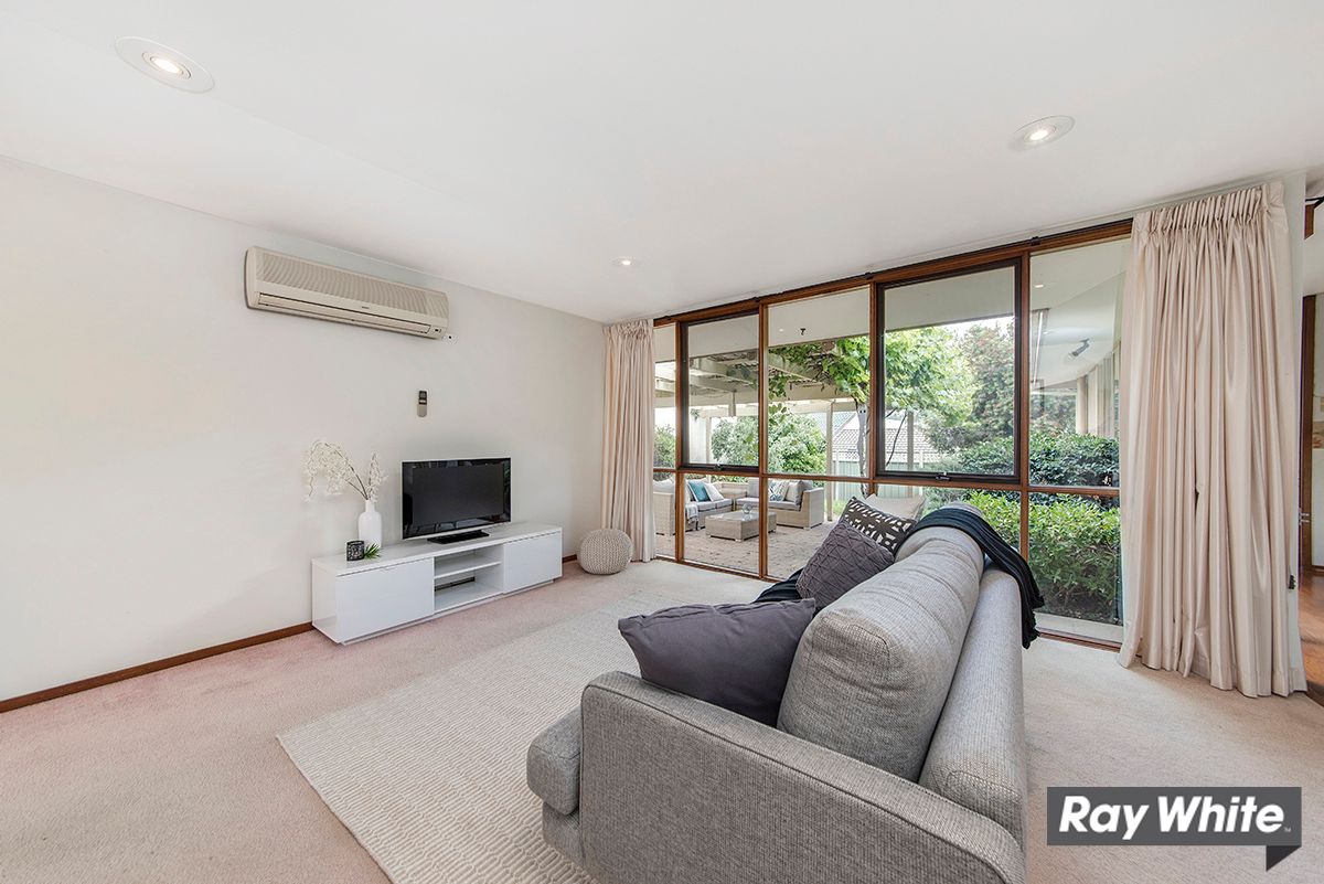 4 Epenarra Close, Hawker, ACT 2614