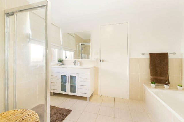40 Woodi Close, Glenmore Park, NSW 2745