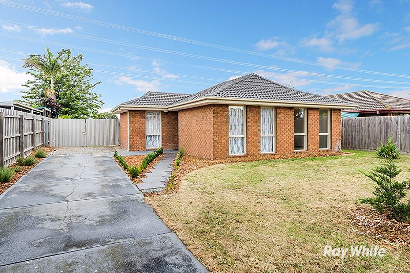 14 Strafford Avenue, Cranbourne VIC 3977