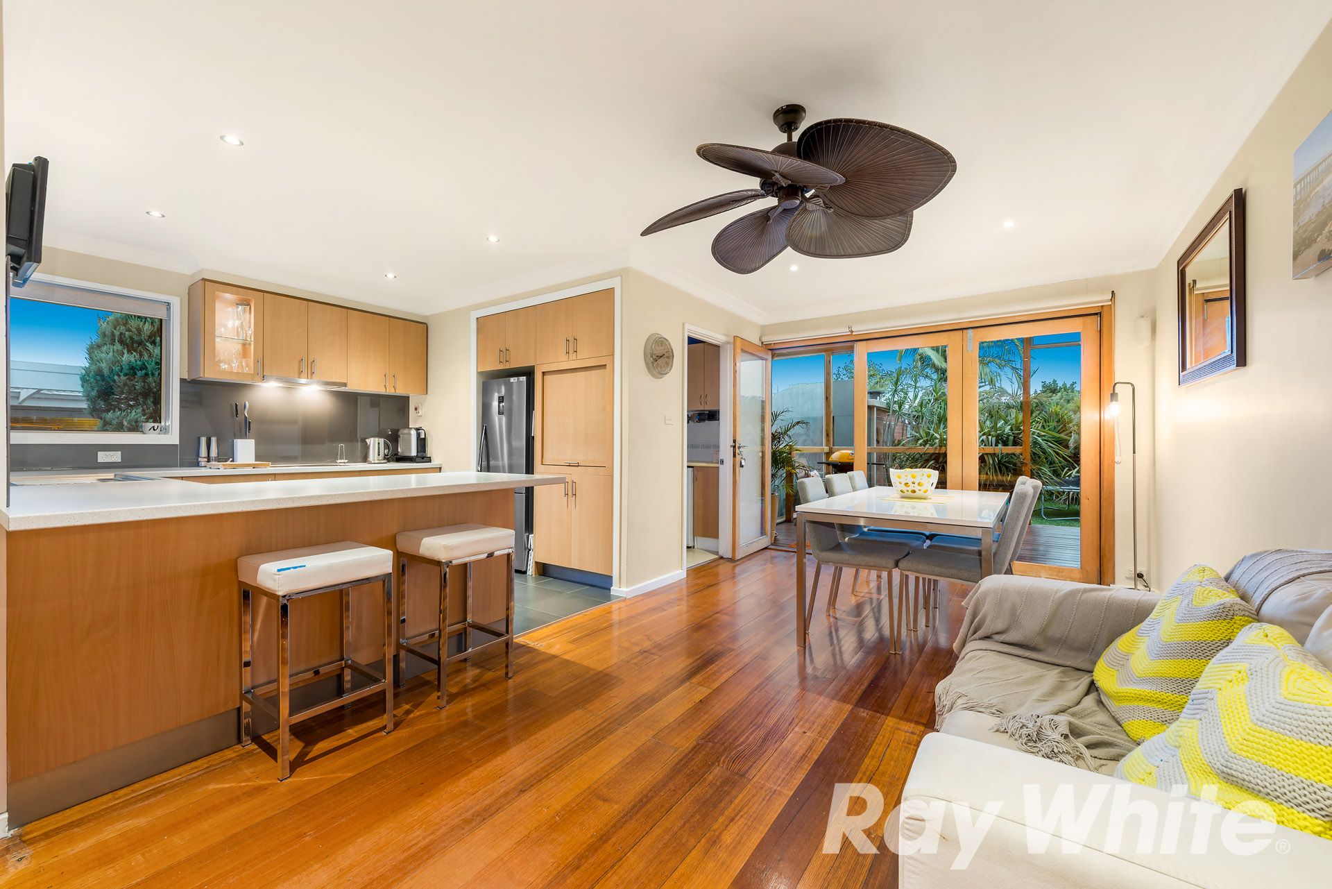 32 Newhaven Road, Burwood East, VIC 3151