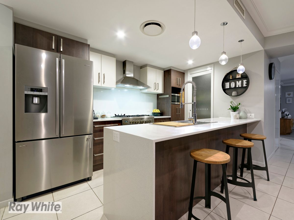 25 Staghorn Parade, North Lakes, QLD 4509