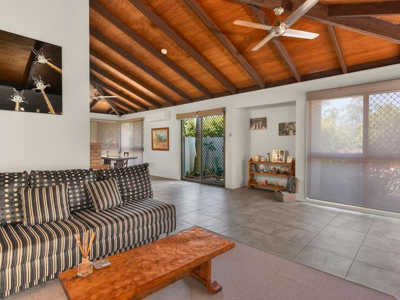 112 Ridley Road, Bridgeman Downs, QLD 4035