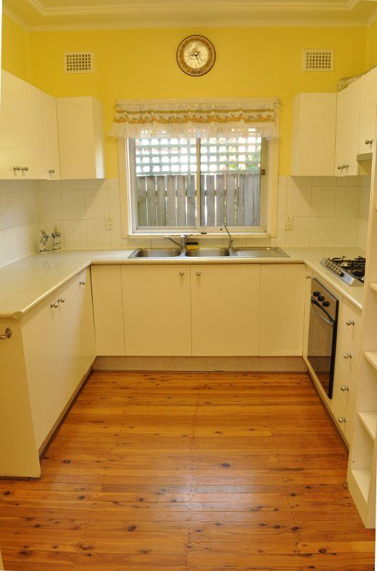 11 Cave Avenue, North Ryde, NSW 2113
