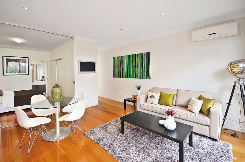 2/41 McMahon Road, Reservoir, VIC 3073