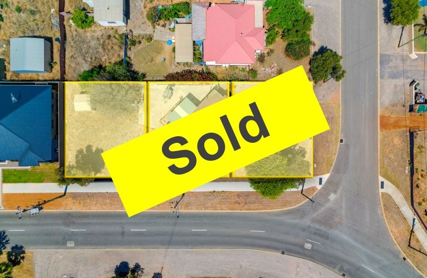 1 Critch Place, Wonthella WA 6530