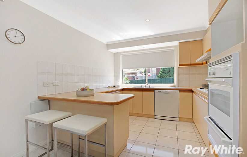 19 Bradley Drive, Mill Park, VIC 3082