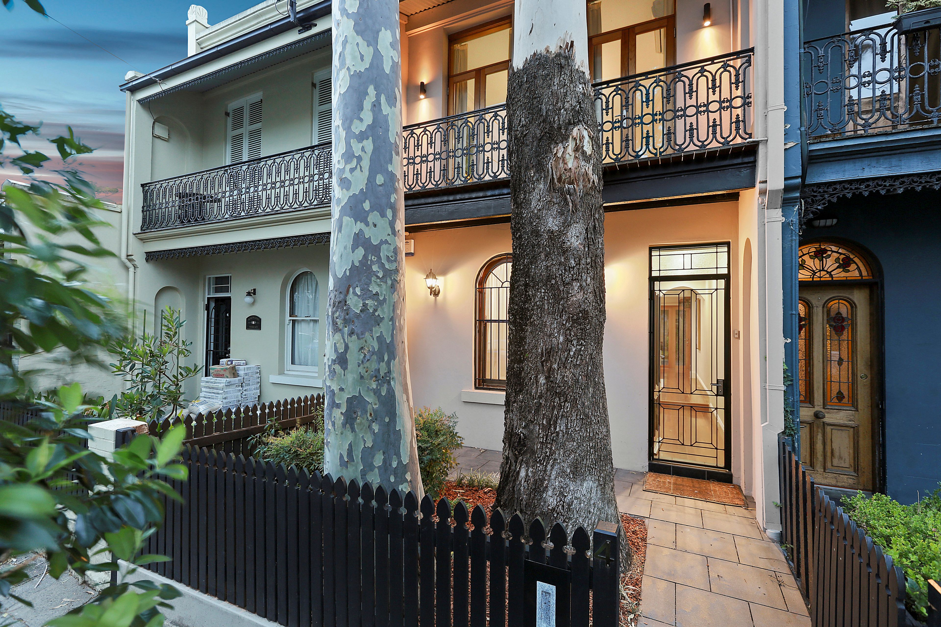 4 Commodore Street, Newtown, NSW 2042