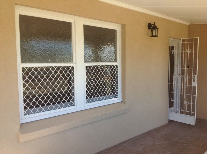 11 Milton Avenue, Clearview, SA 5085