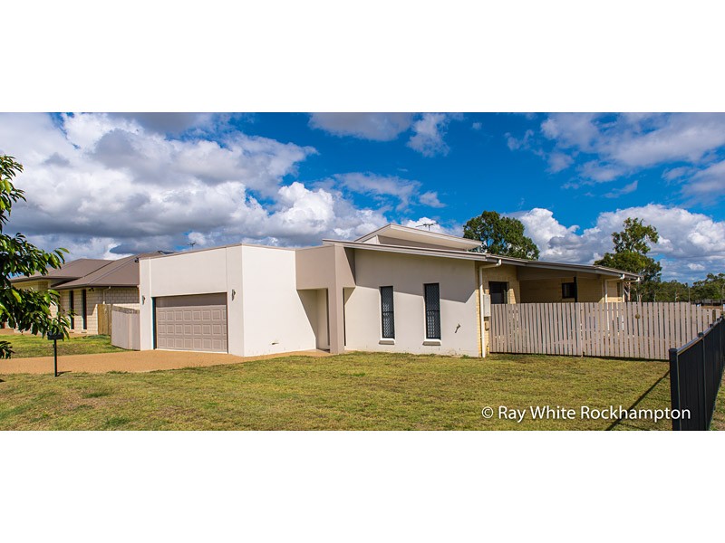 5 Bruce Hiskens Court, Norman Gardens, QLD 4701