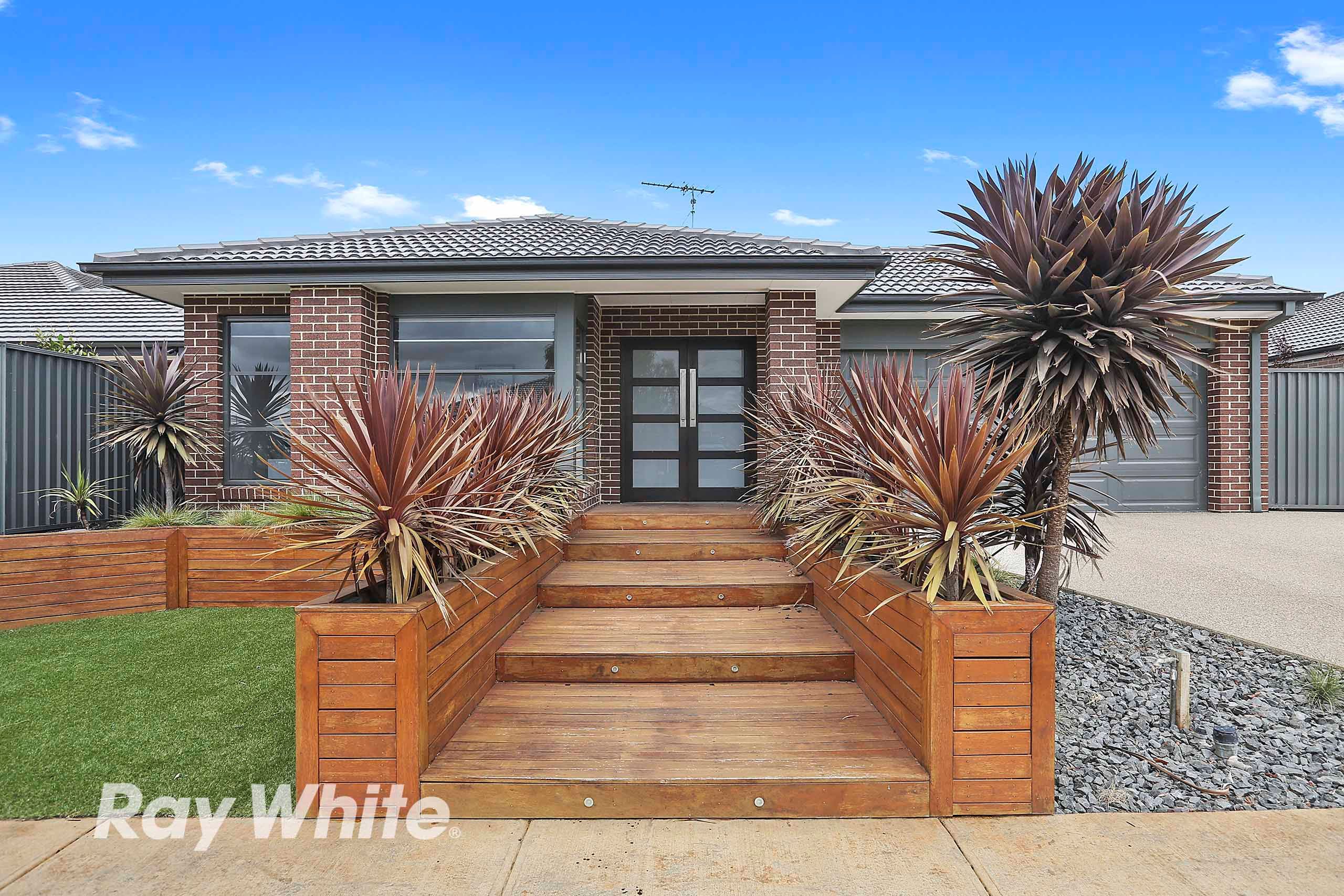 11 Kingfisher Court, Lara VIC 3212