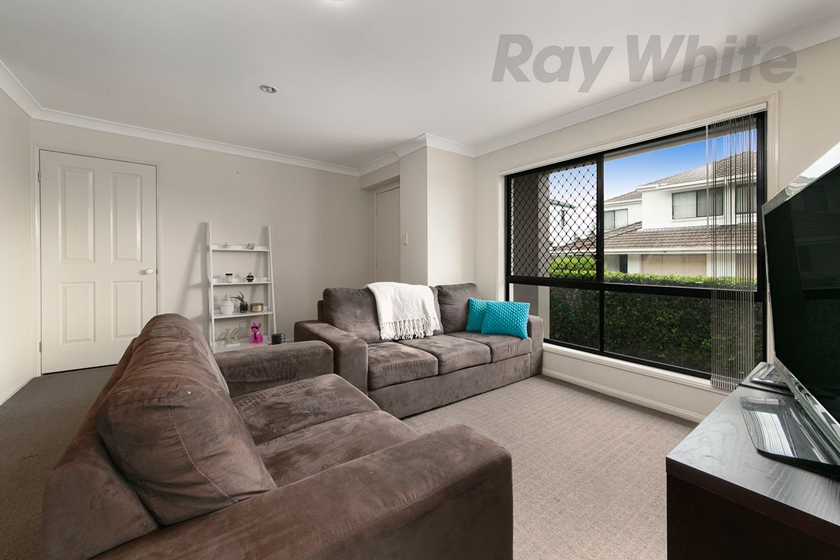 15 Violet Close, Eight Mile Plains QLD 4113