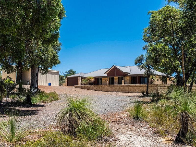 140 Rosewood Drive, Chittering WA 6084