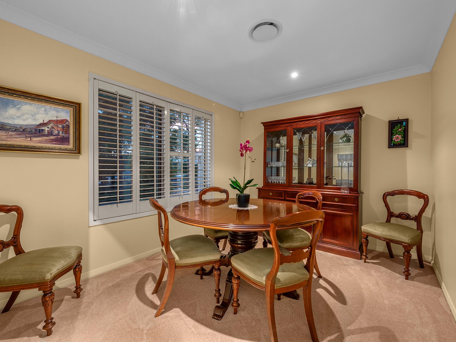 23 Flame Tree Crescent, Carindale, QLD 4152