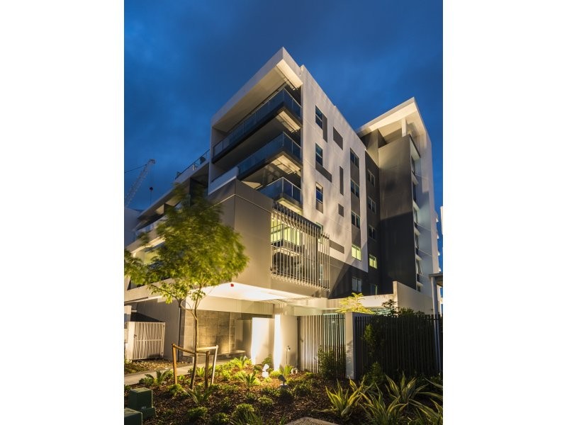 402/11 "Aquilo" Compass Drive, Biggera Waters, QLD 4216