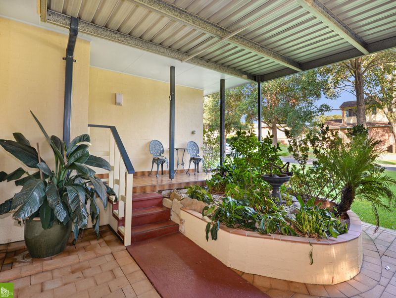 38 Polock Crescent, Albion Park, NSW 2527