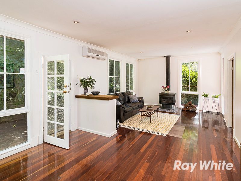 1 Renown Avenue, Crafers West, SA 5152