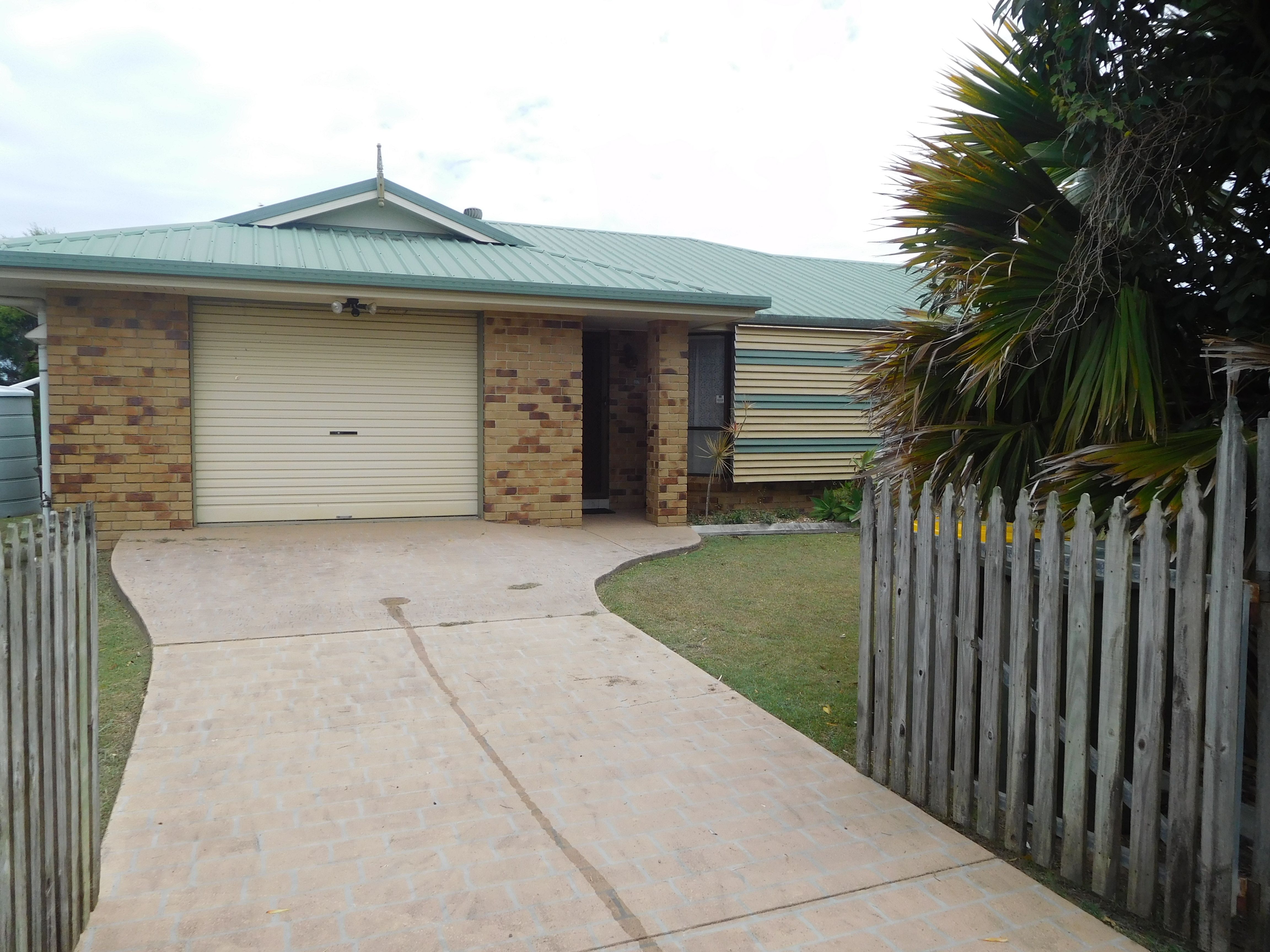 277 Chapel Road, Nikenbah, QLD 4655