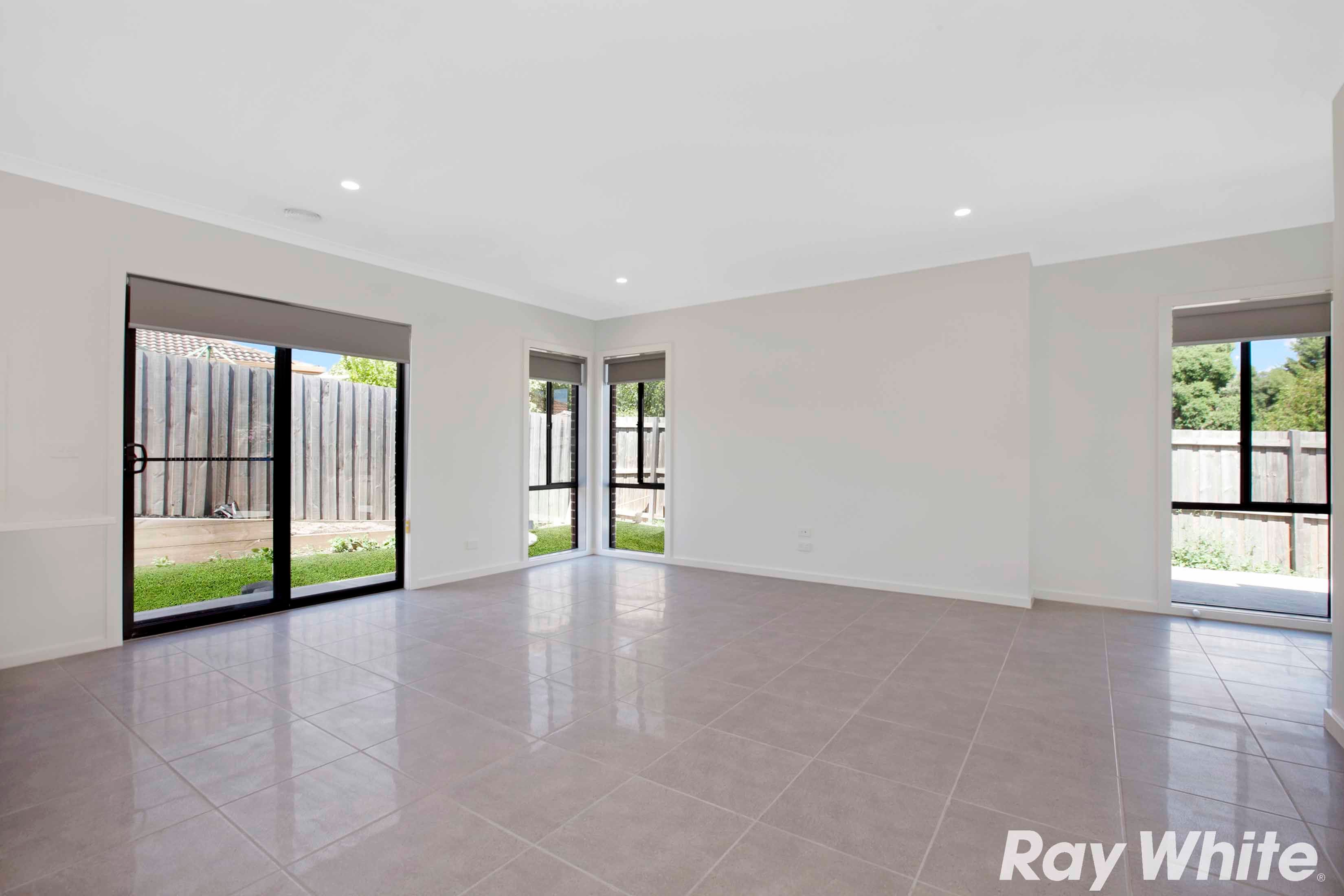 6A Tonelli Crescent, Mill Park, VIC 3082