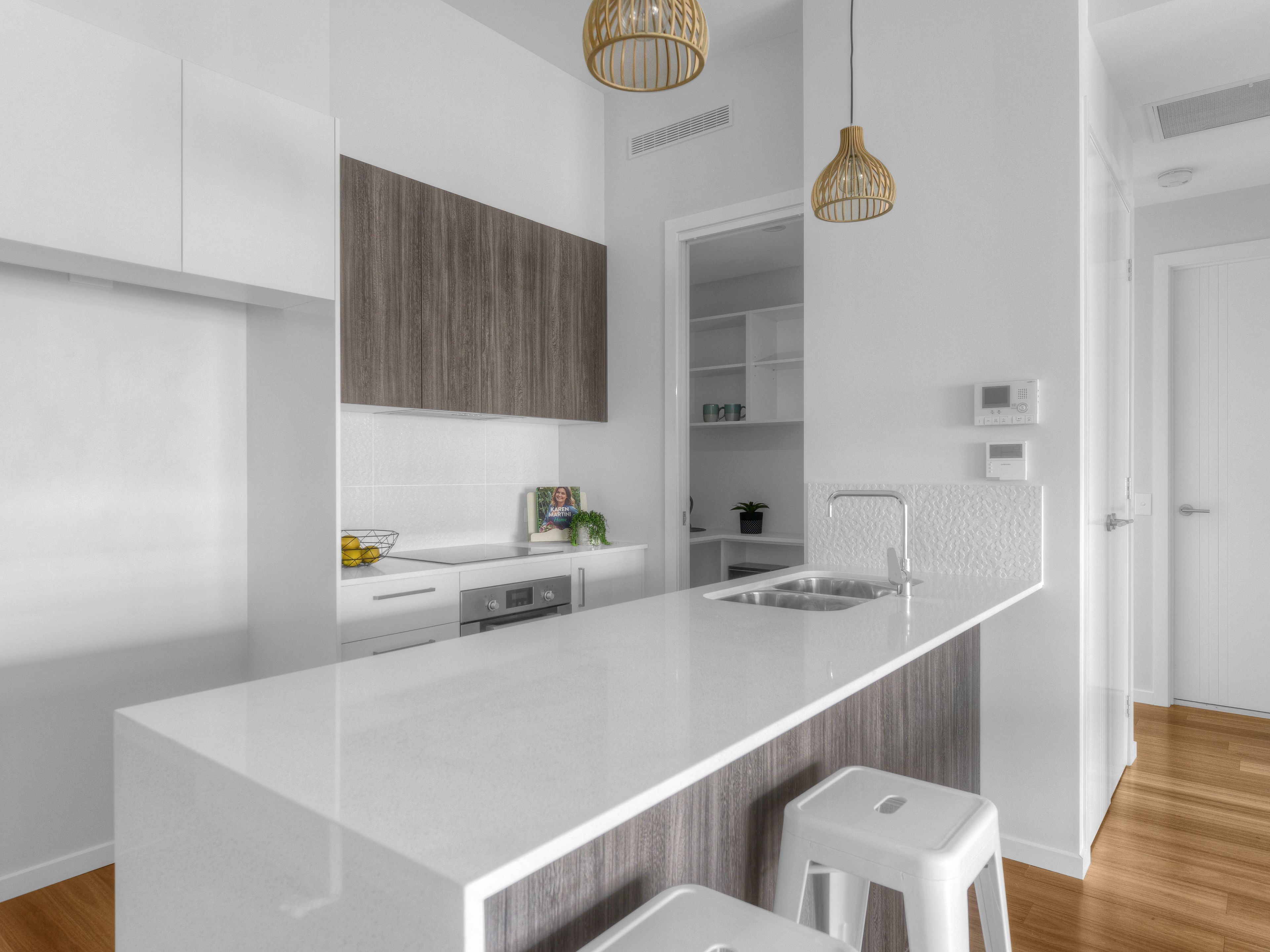19 Howard Street, Morningside QLD 4170