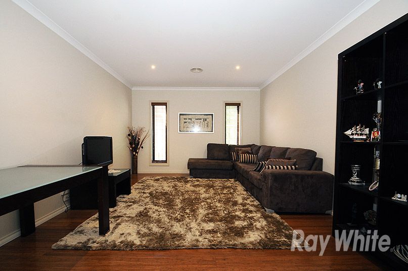 14 Ethereal Way, Sandhurst, VIC 3977