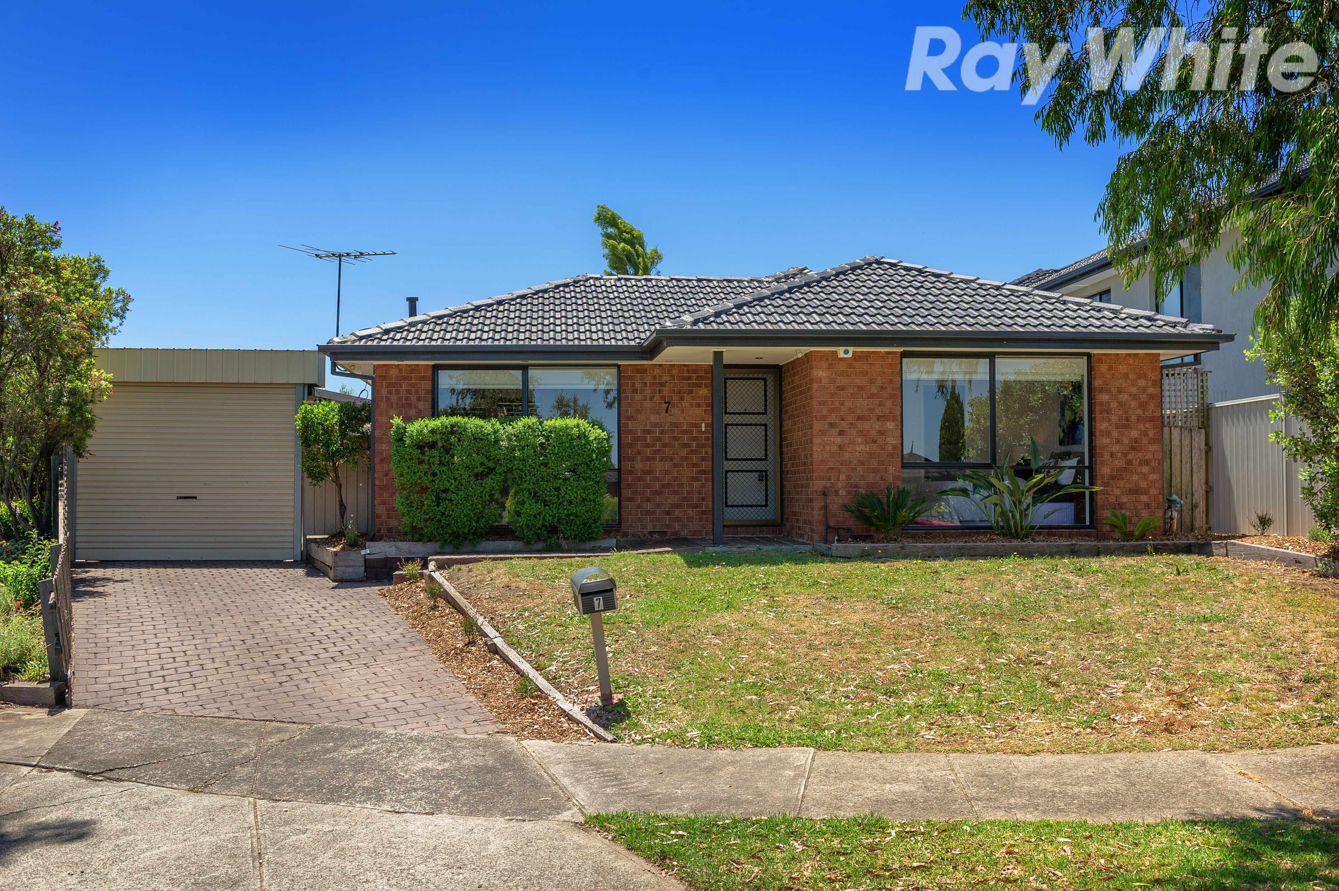 7 Dorman Court, Mill Park VIC 3082