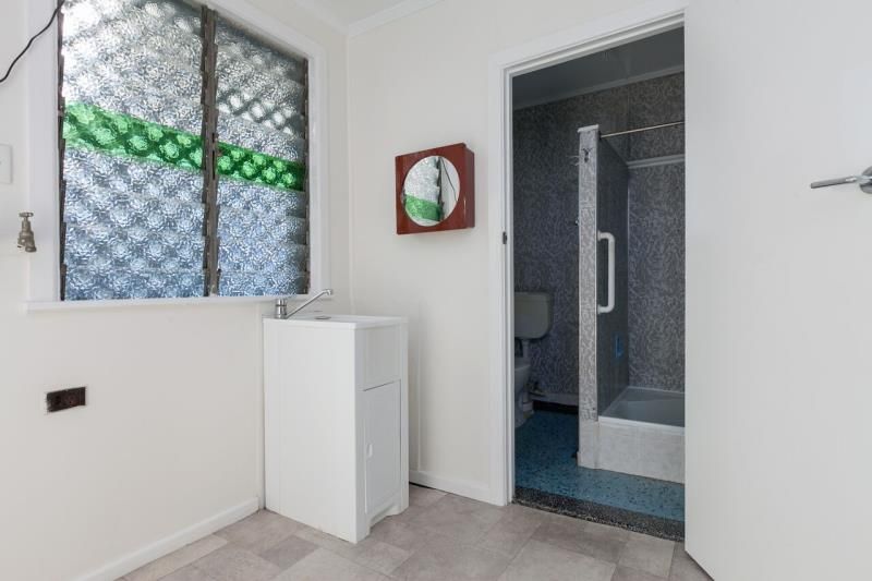 15 Sweetman Street, Red Hill, QLD 4059