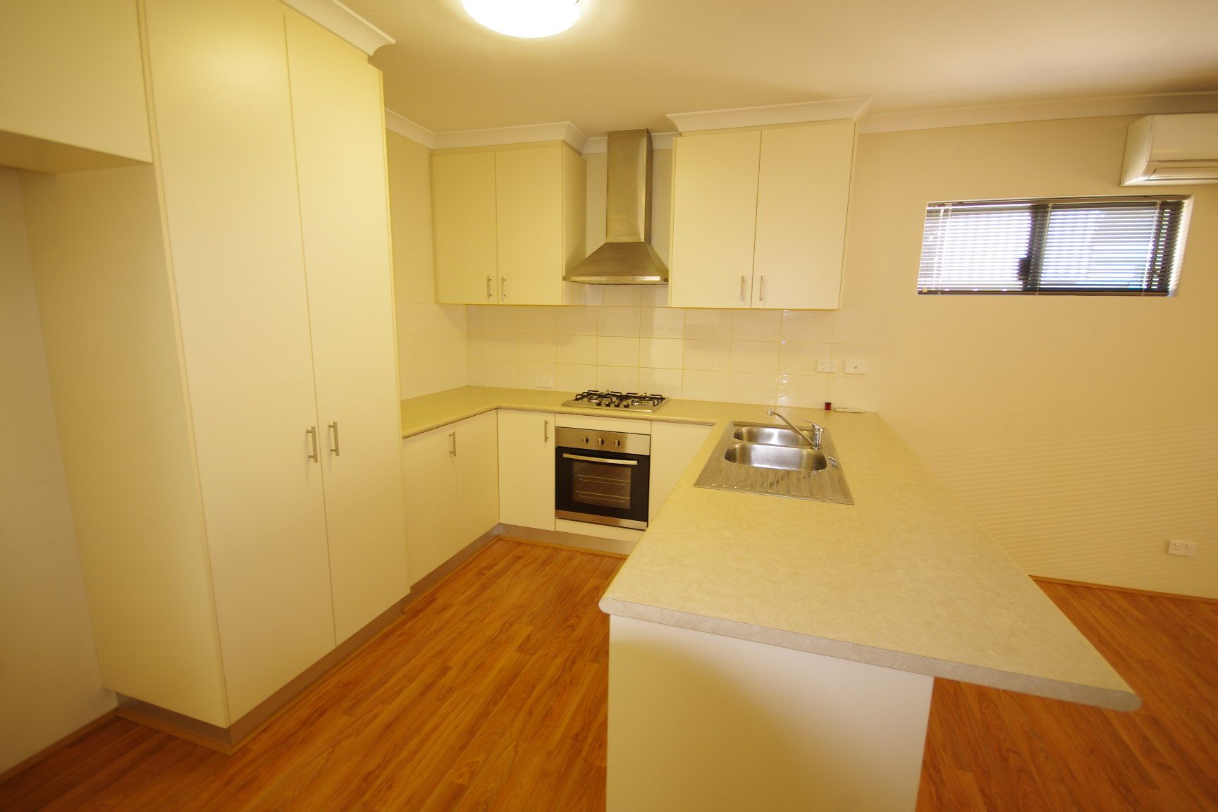 23B Steyning Way, Westminster, WA 6061