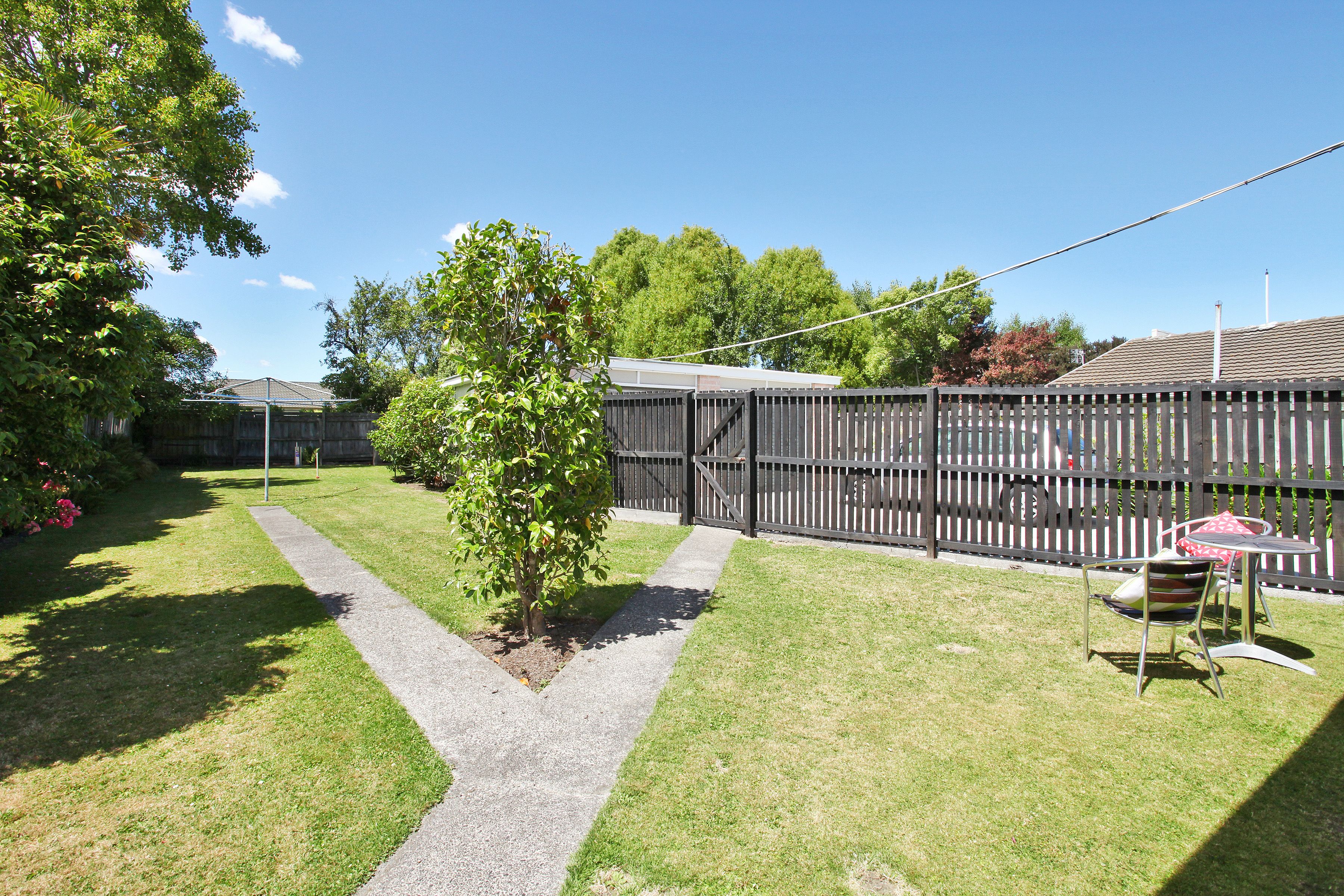 2/18A Tomes Road, St Albans, Christchurch City
