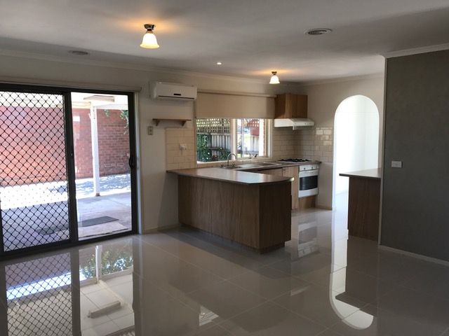 145 Hothlyn Drive, Craigieburn, VIC 3064