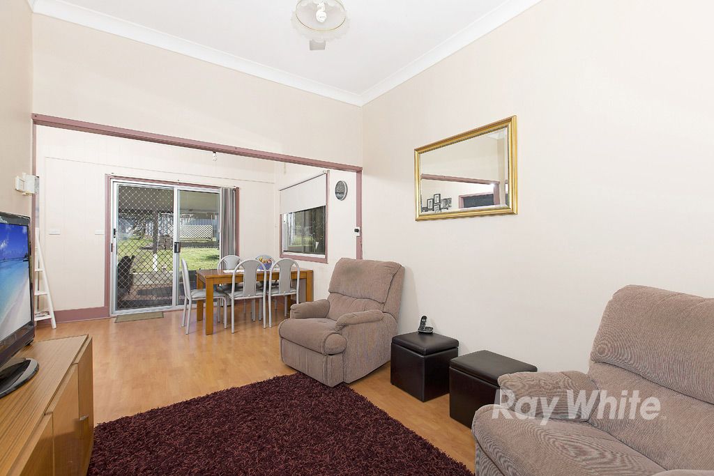 13 Prince Street, Fennell Bay, NSW 2283