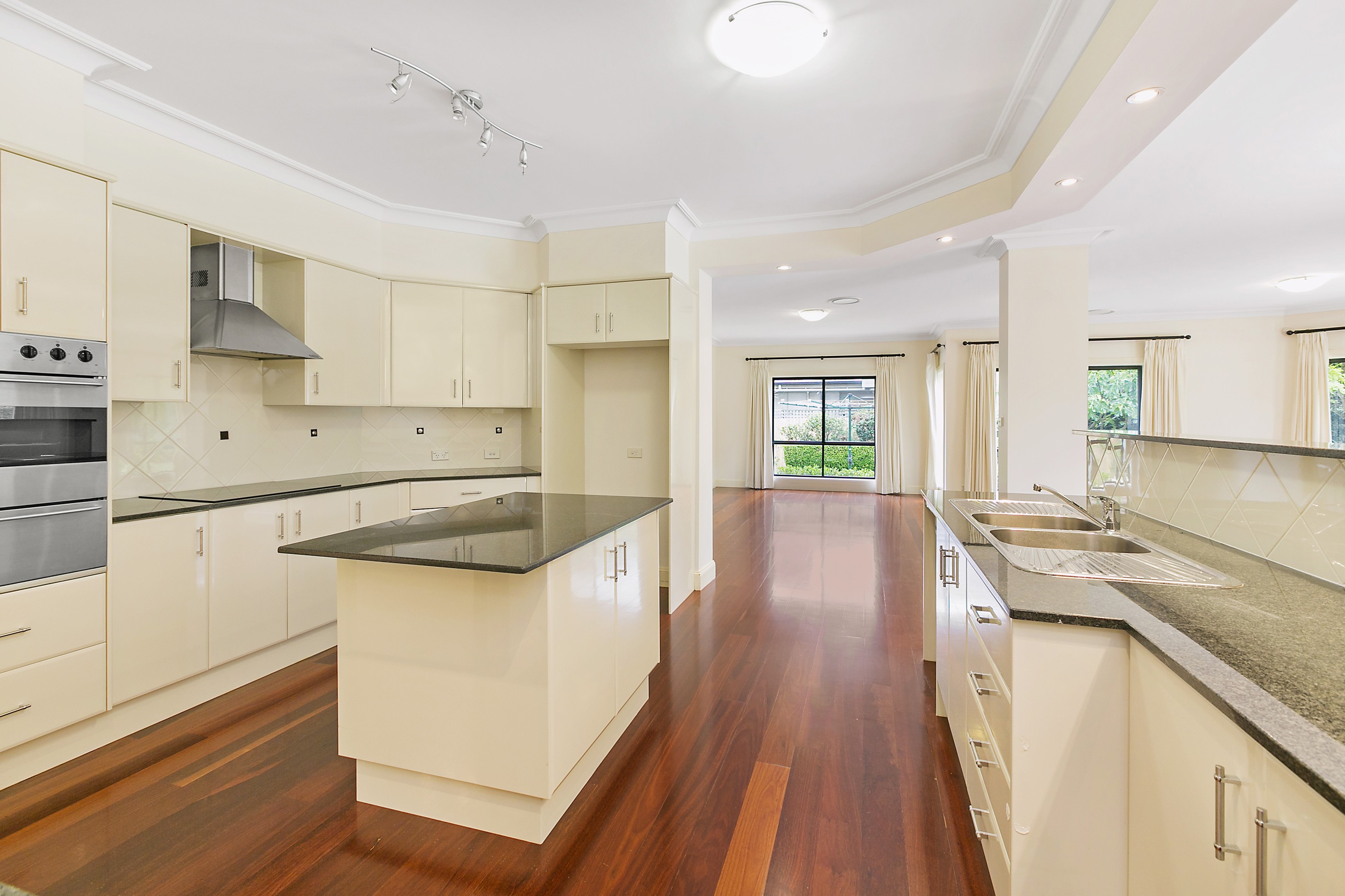 43 Westbrook Avenue, Wahroonga, NSW 2076