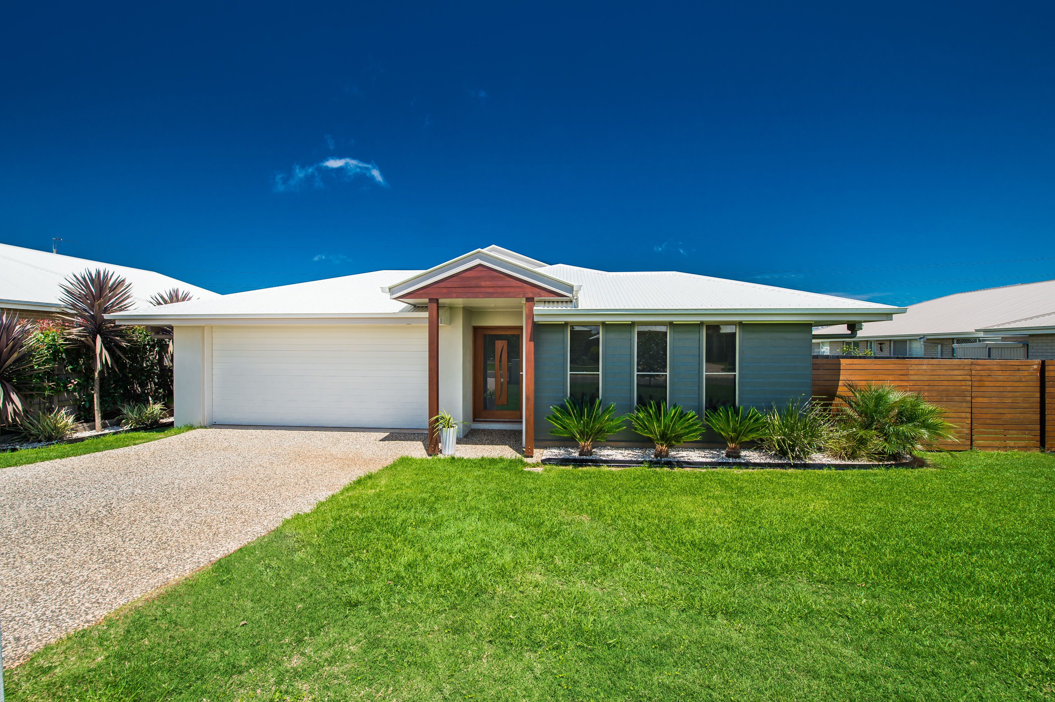 11 Vinnicombe Street, Kearneys Spring QLD 4350
