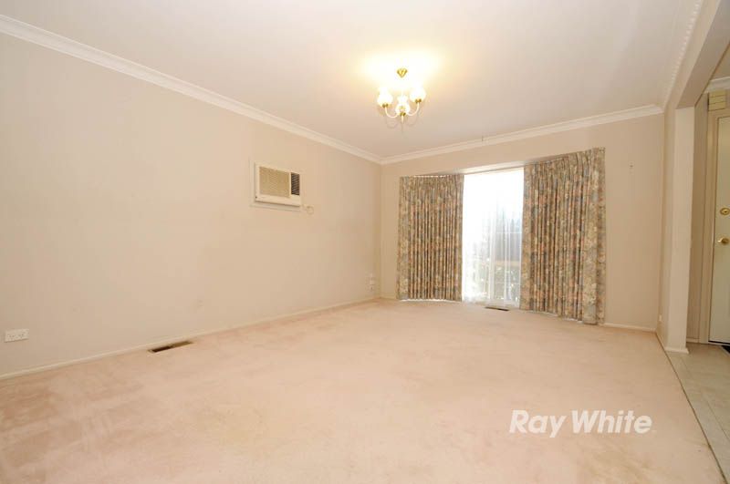 2/24 David Street, Knoxfield, VIC 3180