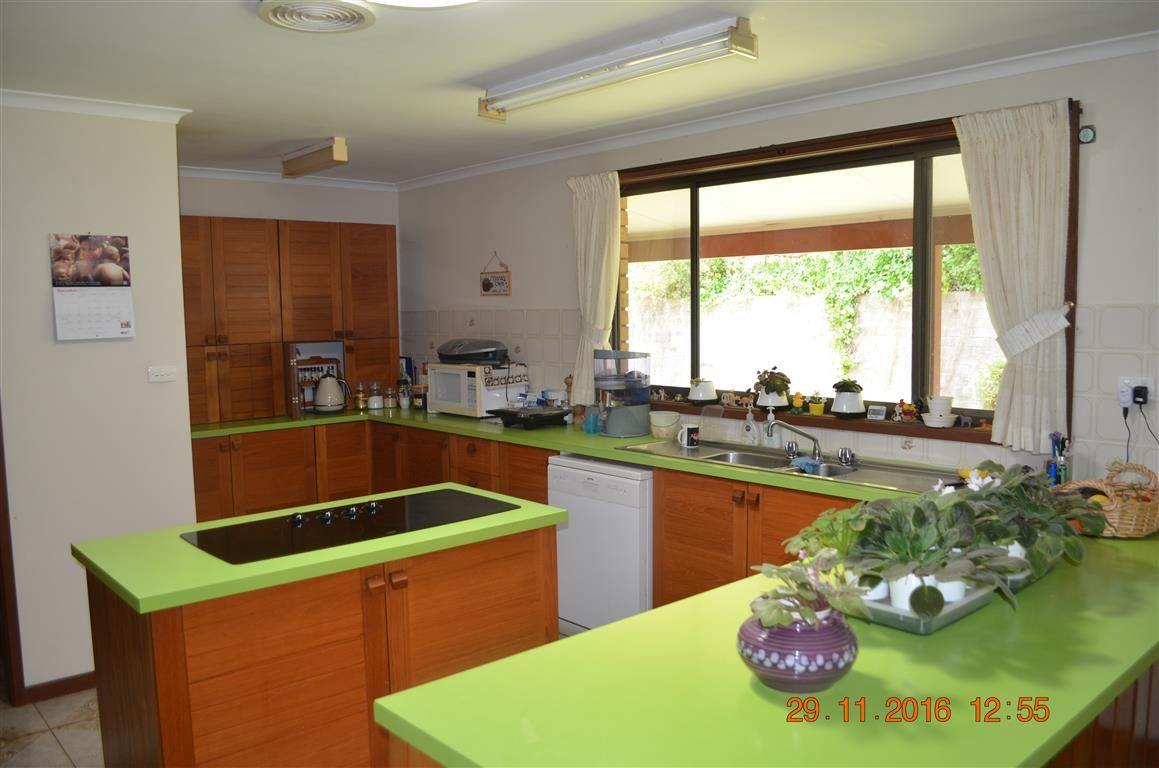 100 Merivale Street, Tumut, NSW 2720