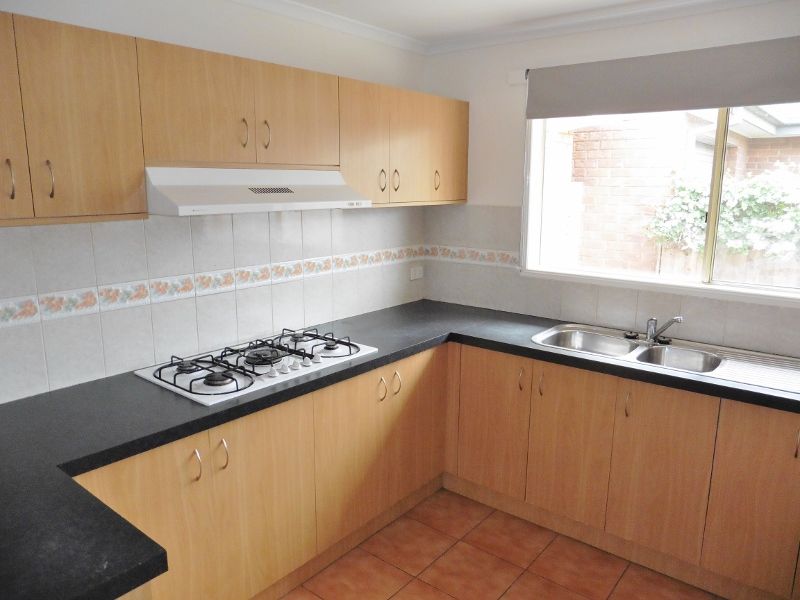 8 Jammon Close, Hampton Park, VIC 3976