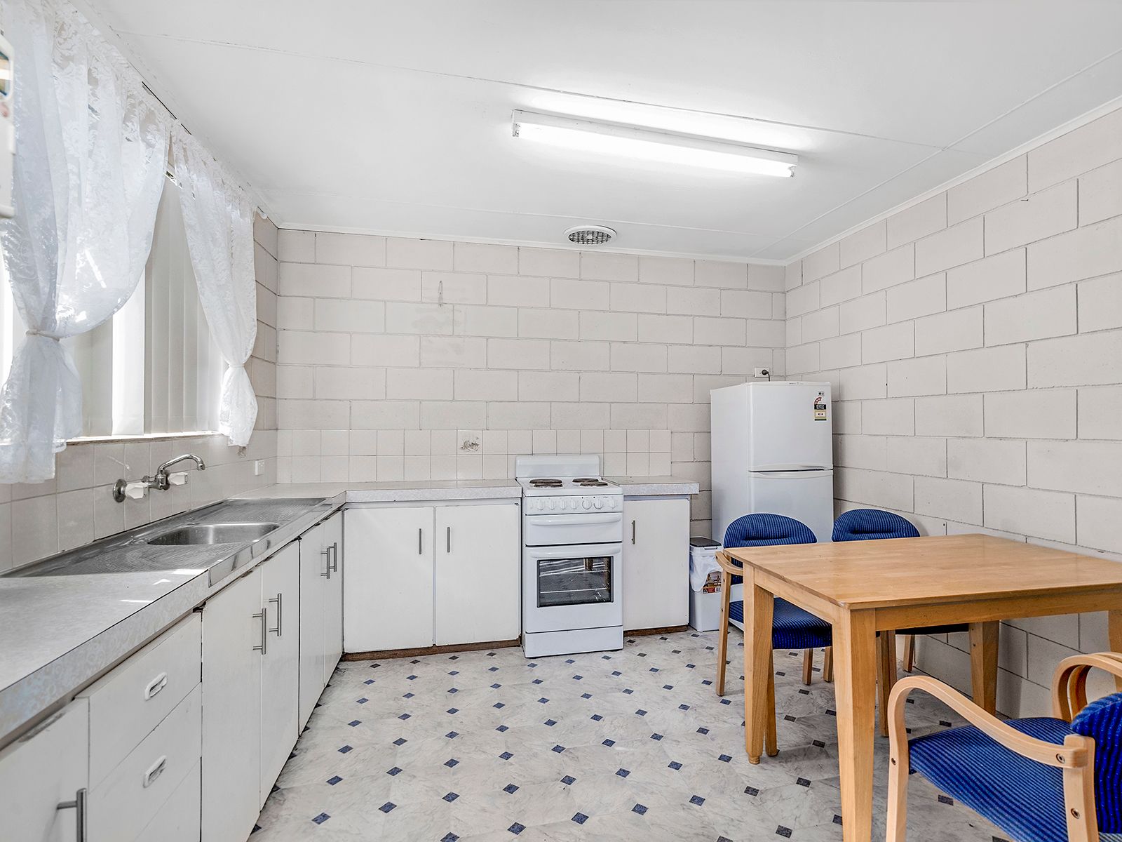 2/49 Urch Street, Geraldton, WA 6530