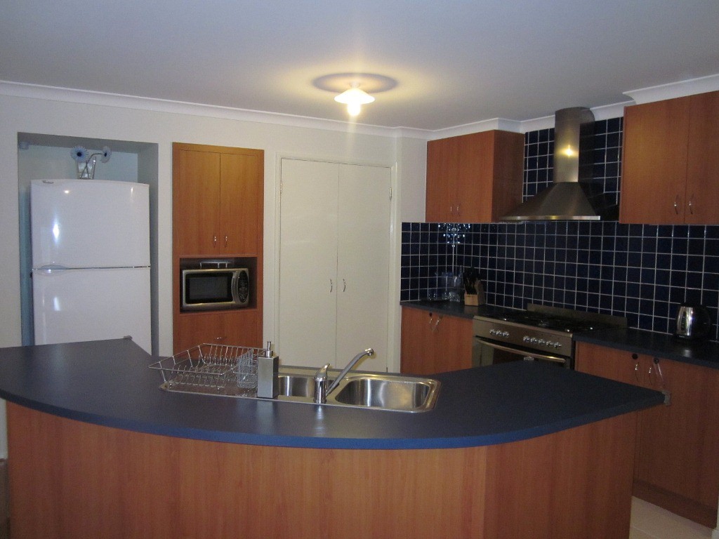 93 Aylmer Road, Lynbrook, VIC 3975