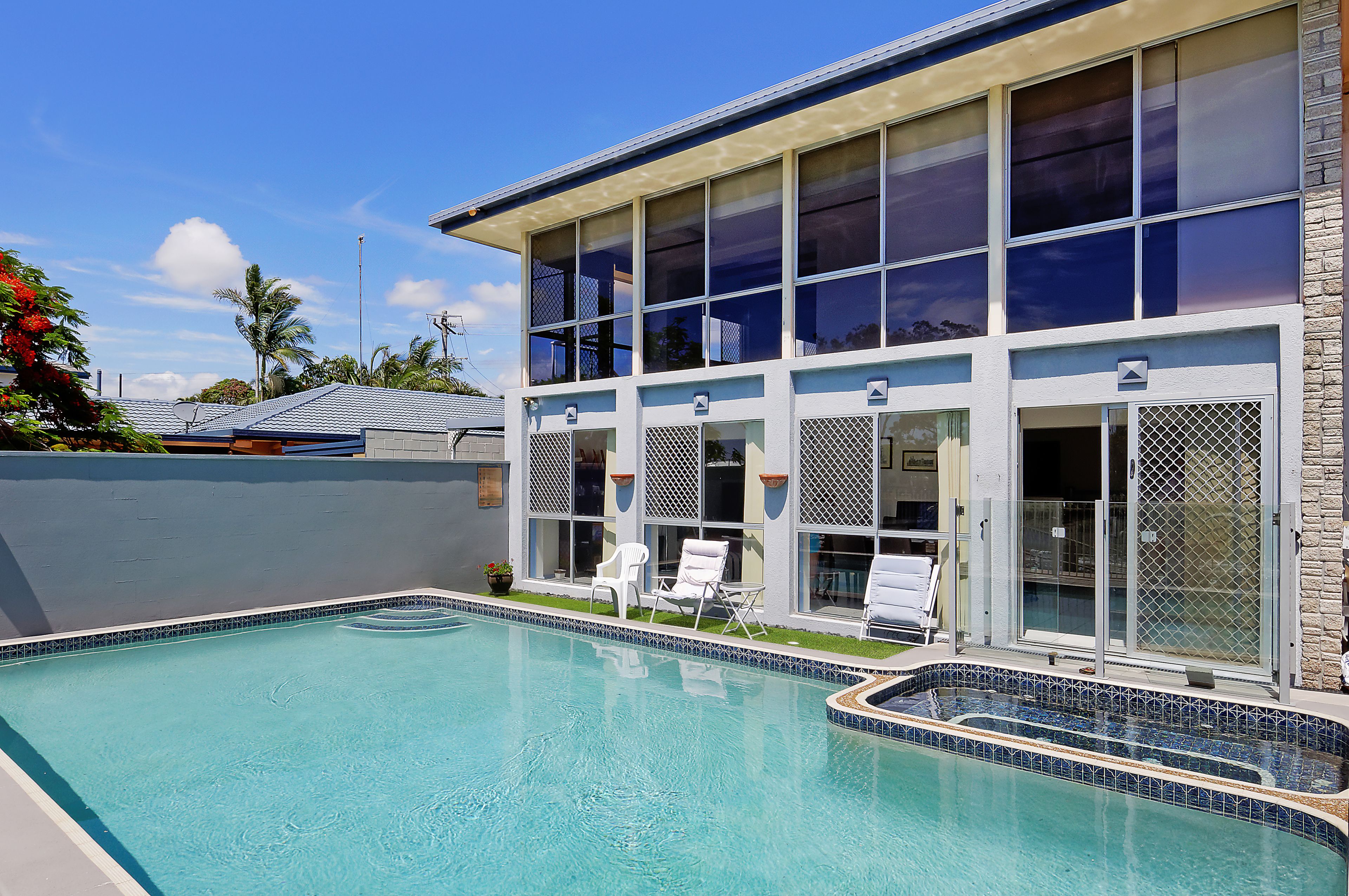 1/5 Perry Place, Biggera Waters, QLD 4216
