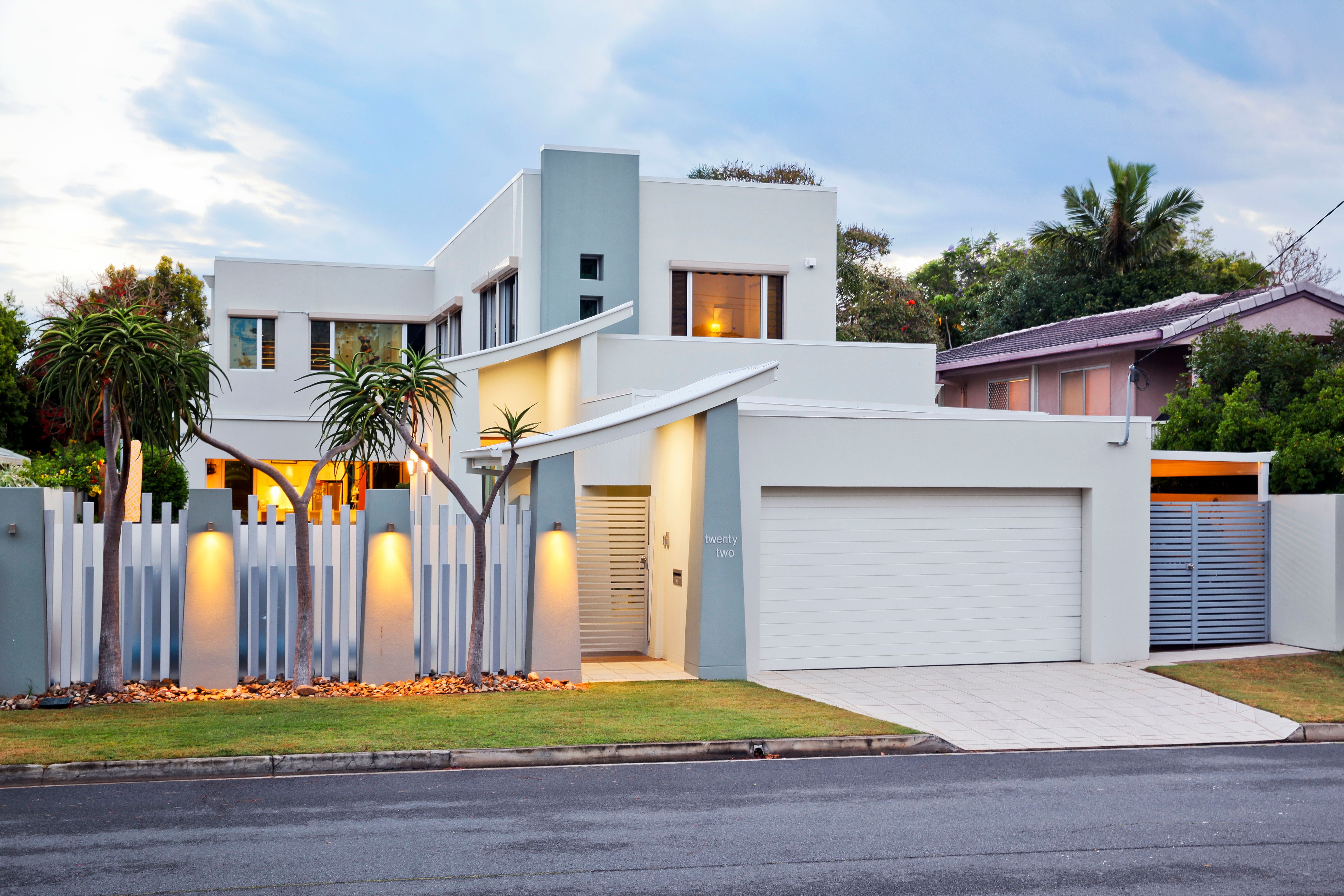 22 Yacht Street, Southport QLD 4215