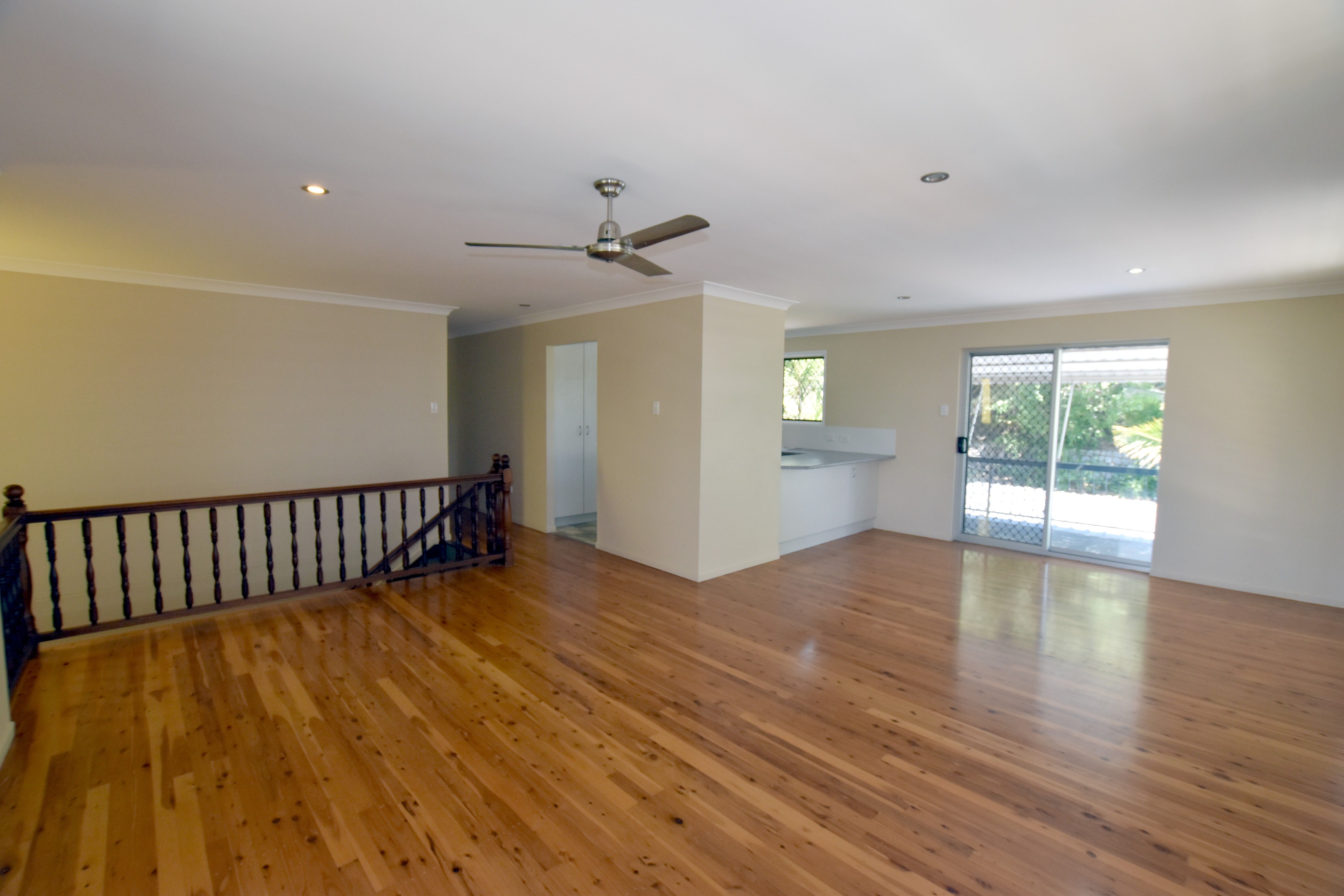 6 Hibiscus Avenue, Kin Kora, QLD 4680