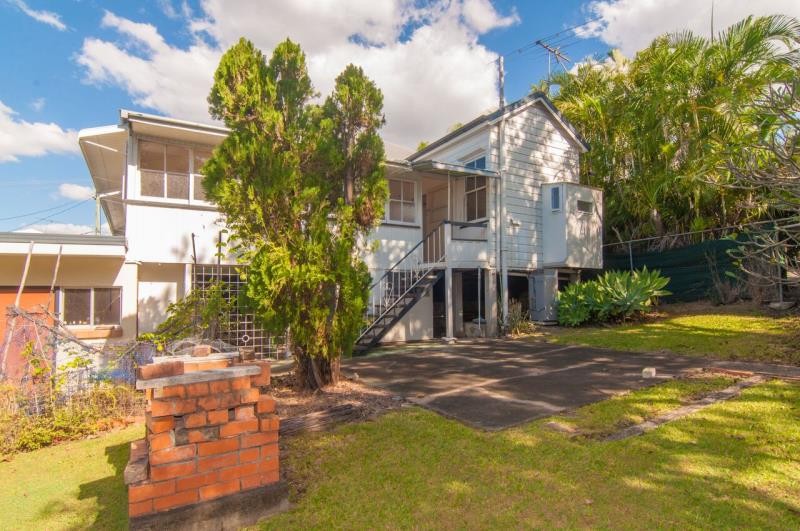 15 Guildford Street, Kelvin Grove, QLD 4059