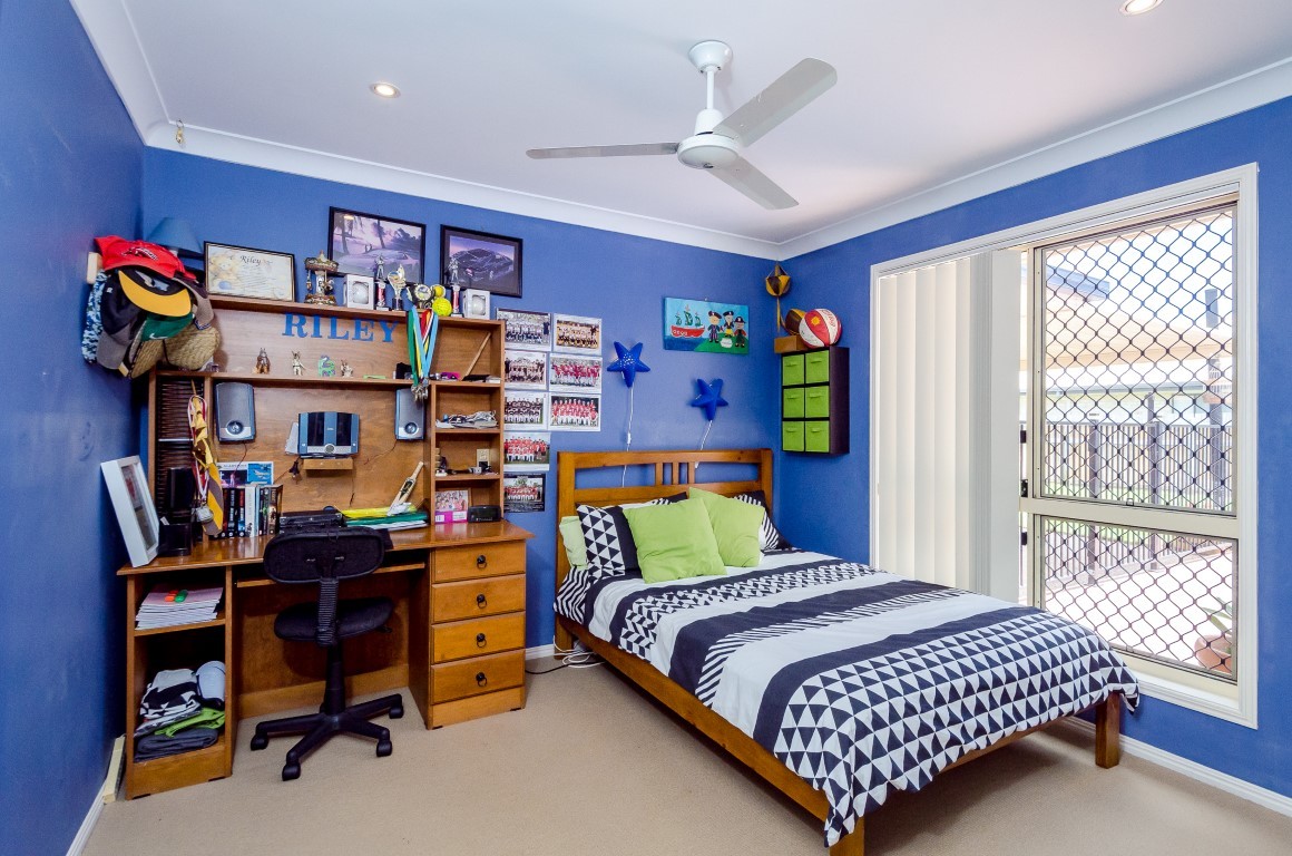 24 LINKS Court, Kin Kora, QLD 4680
