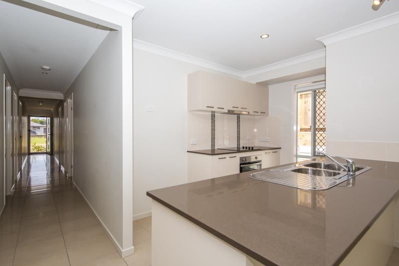 28 Elphinstone Street, Doolandella, QLD 4077