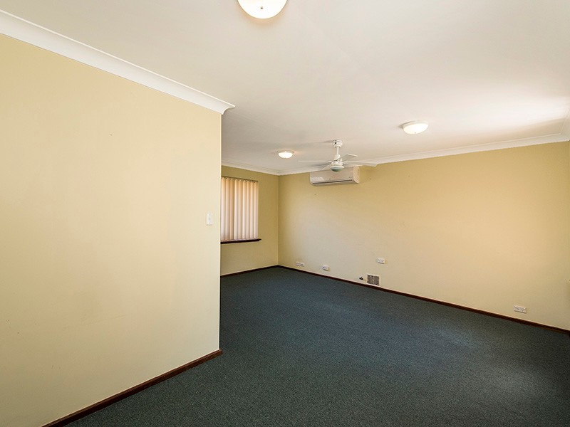 6 Breaden Drive, Cooloongup, WA 6168