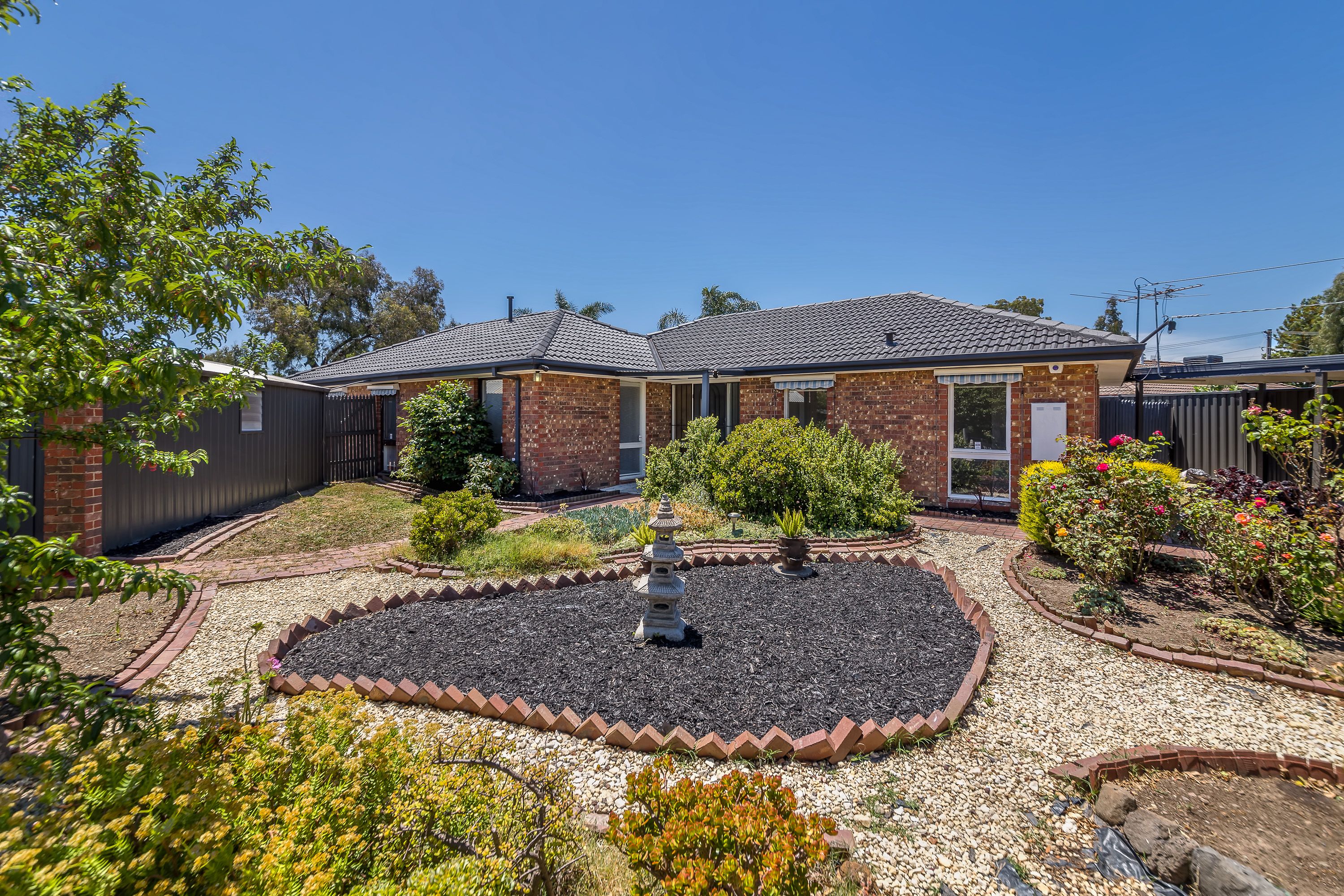 11 Corine Court, Epping VIC 3076