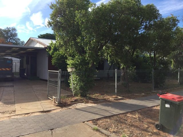 4 Dilton Street, Elizabeth North, SA 5113