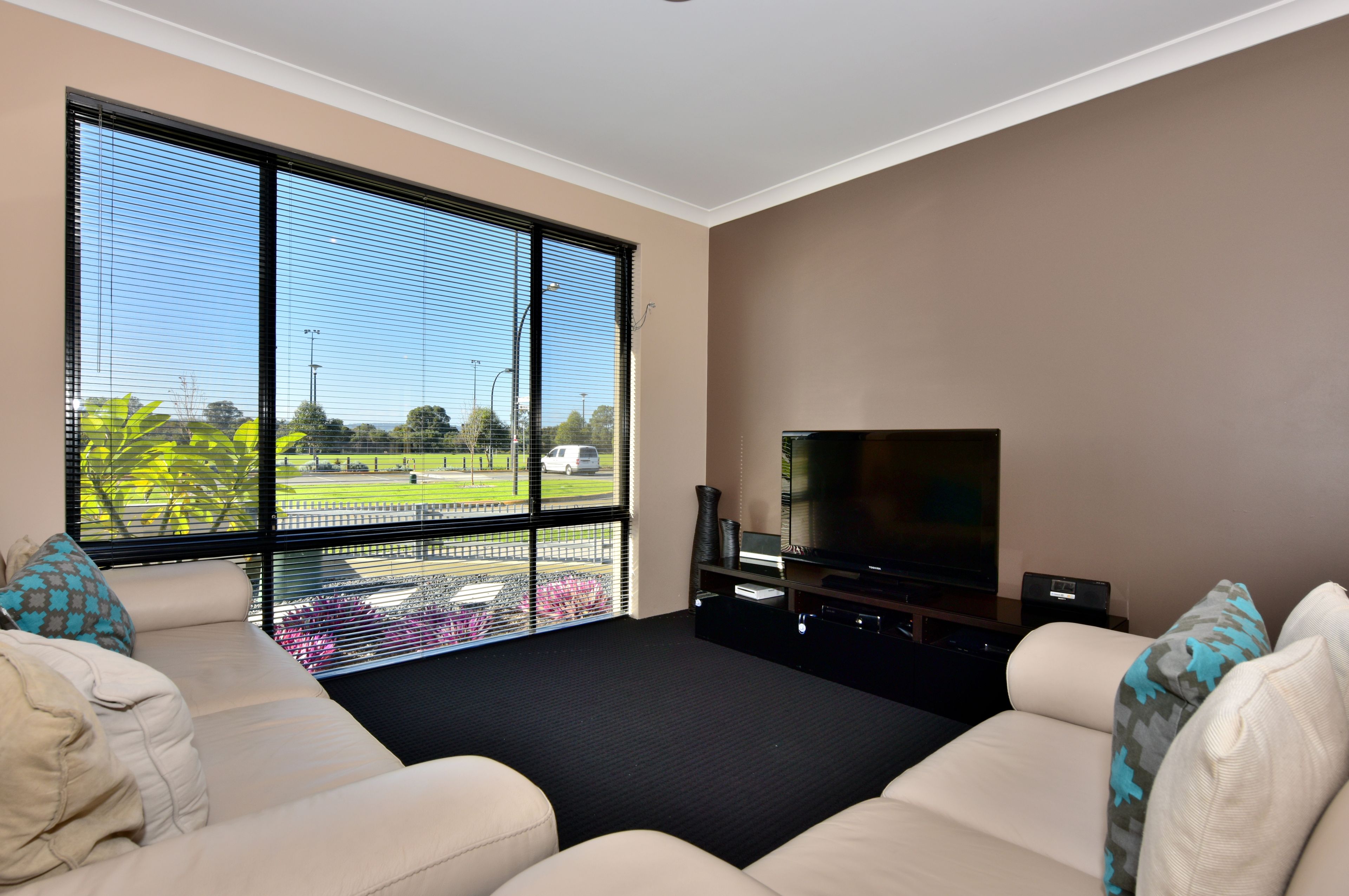 18 Maffina Parade, Ellenbrook WA 6069