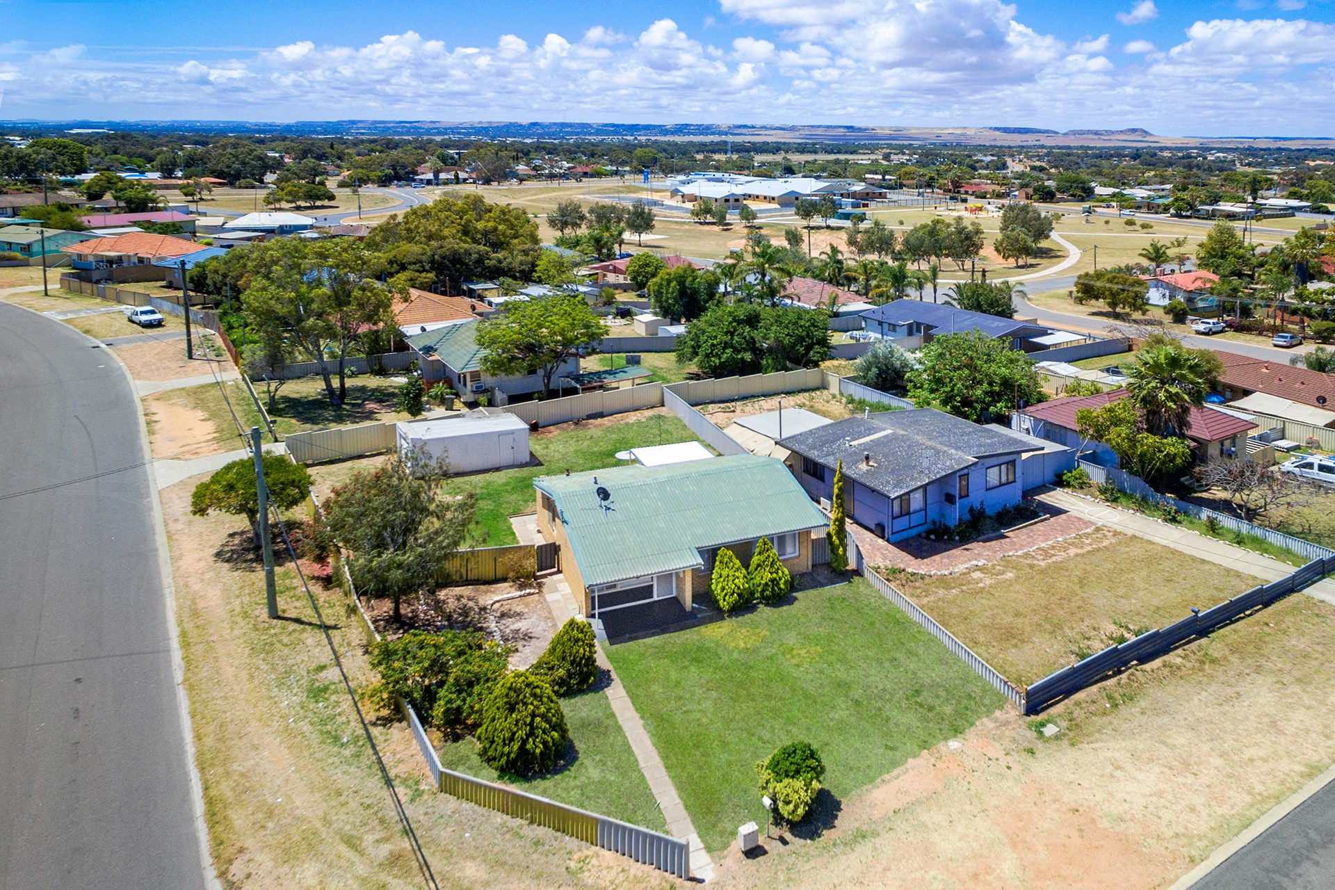 1 Hebe Street, Rangeway, WA 6530