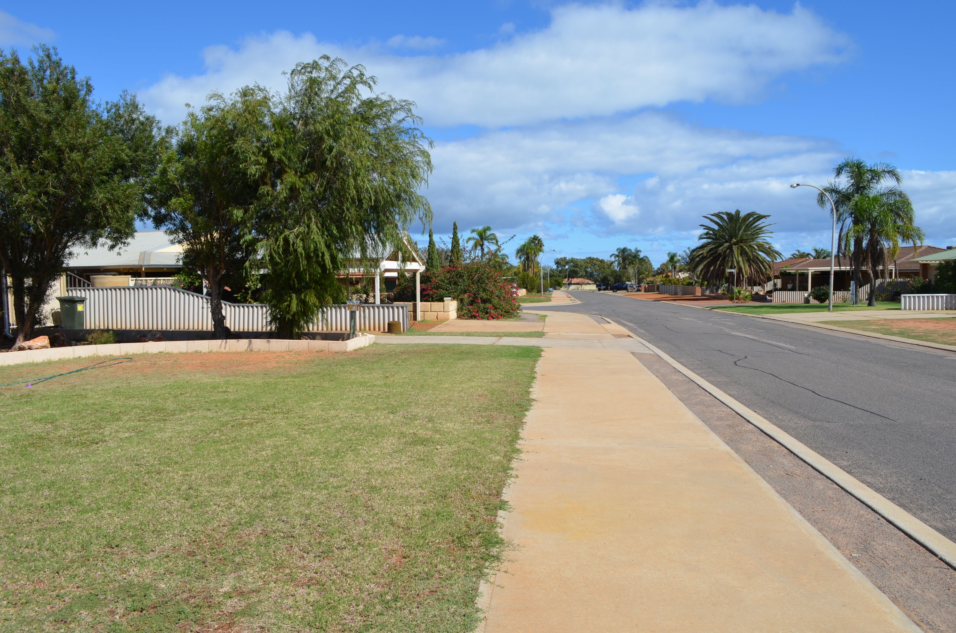 24 Pinyali Way, Waggrakine, WA 6530